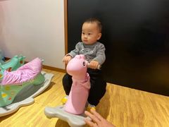 -抱抱熊托育中心(大悦城店)