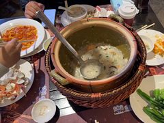 -喷泉广场餐厅·宵夜·海鲜烧烤大排档(长隆企鹅酒店)