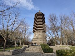 -玲珑塔公园