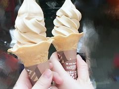 -全家便利店(洛川东路店)