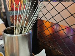 -许哥东北烧烤·铁丳烤串·宫后夹肉(繁花中心店)