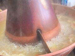 -果松木炭酸菜铜火锅·外婆参鸡汤