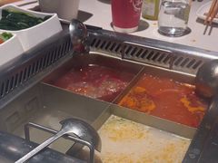 -海底捞火锅鲜切牛肉主题店(长寿路店)