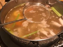 -左庭右院鲜牛肉火锅(浦江欢乐颂店)