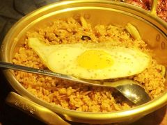辣白菜炒饭-原始泥炉烤肉(总店)