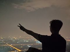 -鬼笑石后山停车场