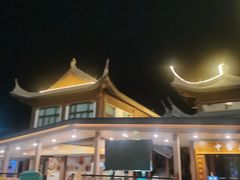 -慈城服务区-停车场