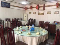 -鑫悦楼煎蟹·16年海鲜大排档