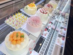 -花花卷卷·鲜食蛋糕(静安久光百货店)