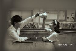 -巴黎婚纱摄影工作室