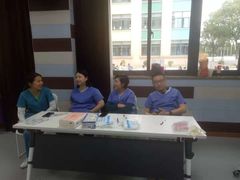 -岳辰齿科(浦东长泰店)