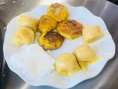 -粘豆包柴火铁锅炖
