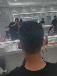 -镁连社·美联社