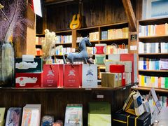 -良友书坊(安徽路店)