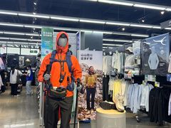 -迪卡侬(大英山店)