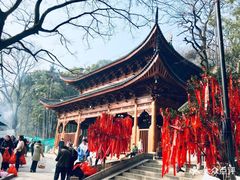-灵岩山风景区