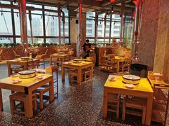 大堂-么肆烤肉·中式自助·烤肉大排档(街道口季佳PAI店)