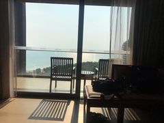 -三亚湾海居铂尔曼度假酒店