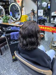-藤野造型专业烫染接发
