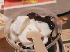 -麦当劳(静安寺店)