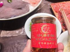 -红九格老火锅(三峡广场店)