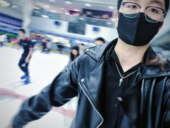 -正佳冰河湾真冰滑冰场