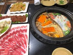 -唇辣号重庆老火锅(燕郊鑫乐汇店)