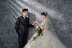 点击看大图 -雪中彩影婚纱摄影·微光艺术中心