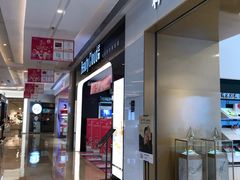 -吾悦广场(南京鼓楼店)