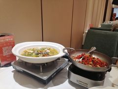 -饭怕鱼·黄焖鲟龙鱼(湖大店)