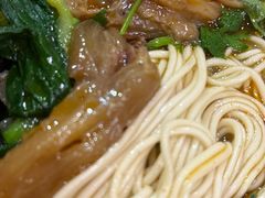 -金杨拉面王小吃面馆·牛三宝面·红烧牛肉粉