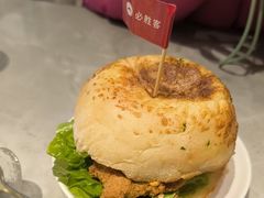 -必胜客餐厅(昆百大泰业城店)