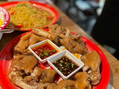 -半步颠小酒馆(繁花中心)