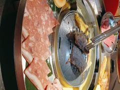 -哈哈碳都·牛肋条无限自助烤肉(台江万达店)