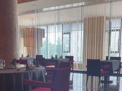 -粤尚腾香居中餐厅(首都机场希尔顿店)