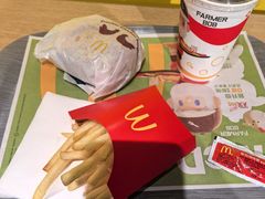 -麦当劳(中山公园龙之梦店)