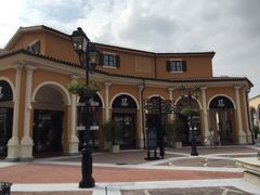 -佛罗伦萨小镇广佛名品奥特莱斯(疏港路店)