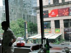 -斯普汇生蚝牛排馆(中骏世界城店)