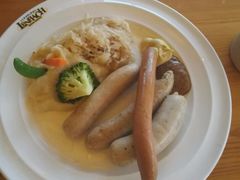 -LENBACH兰巴赫西餐啤酒坊(大连星海广场店)