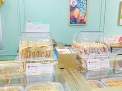 -上海哈尔滨食品厂(浦商百货昌里店)