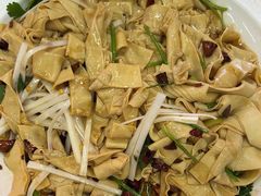 -一口猪海鲜浑锅·东北家常菜