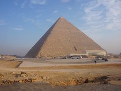 -吉萨金字塔群