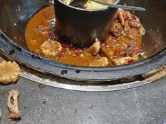 -三石手撕老母鸡锅中锅(香君路店)