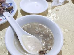 -红旗山庄(圭峰山店)