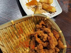 -爆炸头阿姨小四川正宗川味小吃(无任何分店)