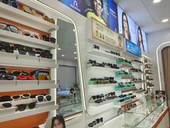 -横岗眼镜城
