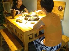 -大众跷脚牛肉馆·非遗传承单位(峨眉山店)