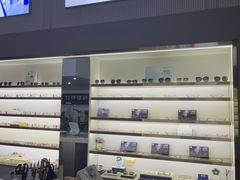 -视野联行眼镜·蔡司·控优点授权(长白万象汇店)