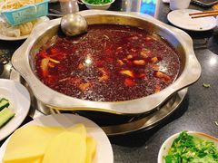 -冯记香辣兔火锅(茶店子总店)