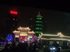 -绳金塔